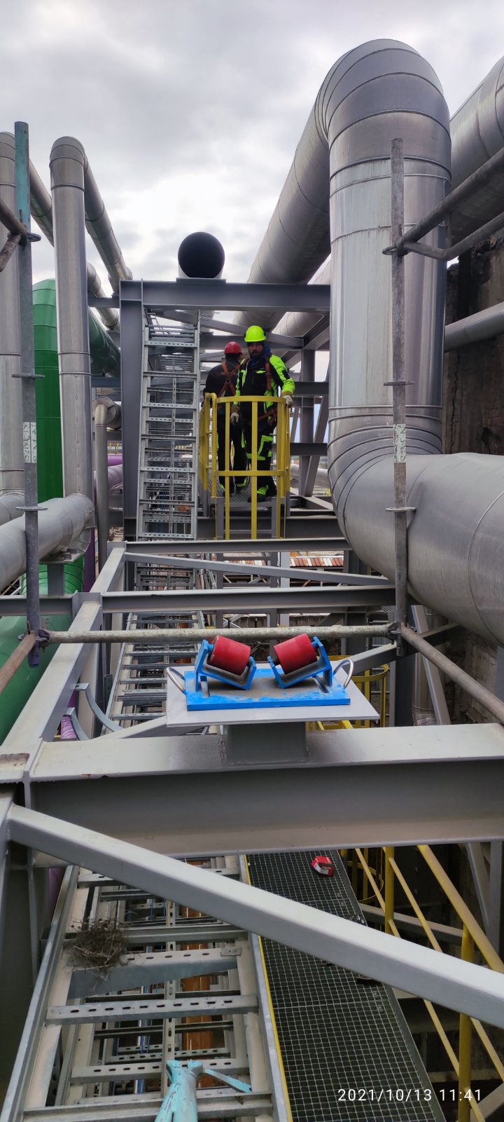 Изграждане на инсталация за лошо миришещи некондензиращи газове